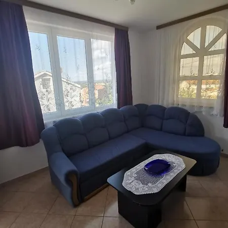 Dorina Apartamento *