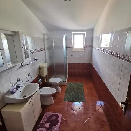 Dorina Apartamento